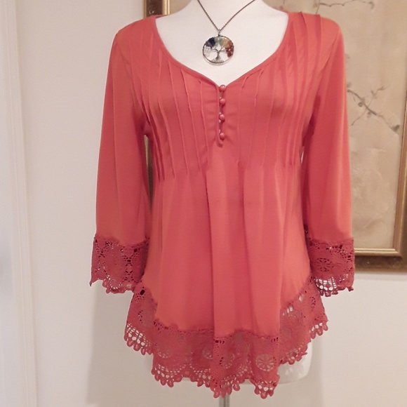 NWOT. Orange lace Fun Top - Picture 7 of 8